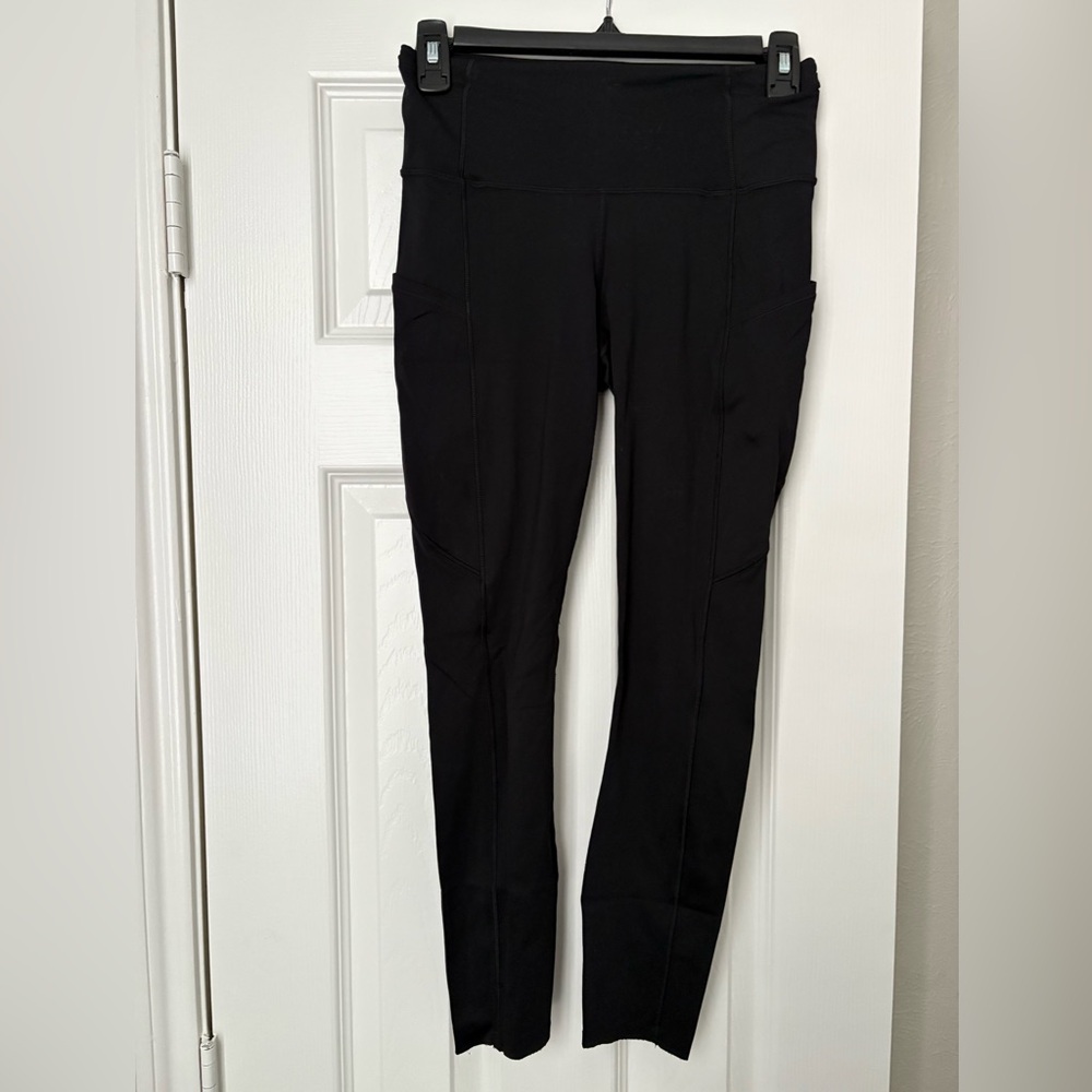 Lululemon black align /pockets. 28” Women's High-Waisted leggings